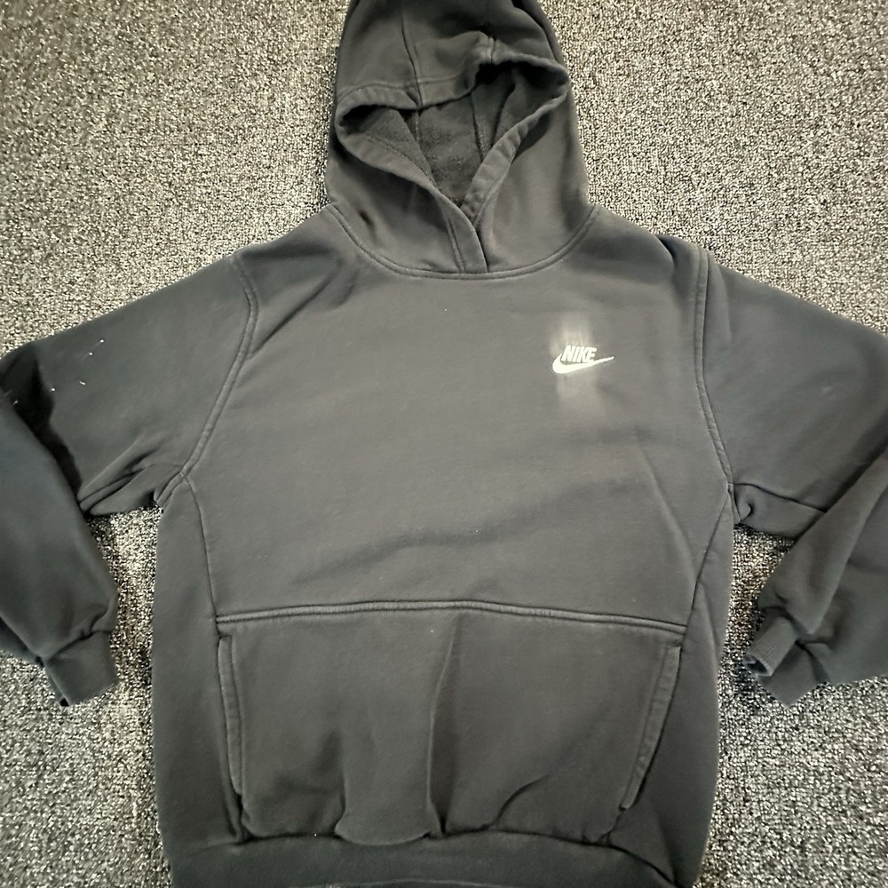 Nike Sportswear Club Fleece Hoodie Black FD3000-010 Boys XL Pullover‎